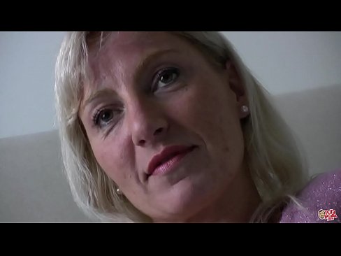 ❤️ Ystyr geiriau: Y fam rydym i gyd fucked ... Arglwyddes, yn ymddwyn eich hun! ❤ Fideo porn wrthon ni ☑